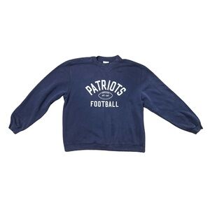 Reebok Blue Crewneck Sweater with Athletic Style